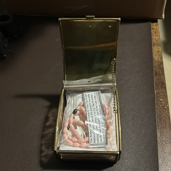 Vintage 90’s classic Via Vermont cross angels glass and brass trinket box - Picture 15 of 17